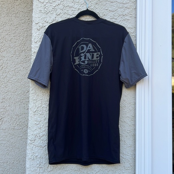 DAKINE Black Short Sleeve Rashguard Shirt UPF 50 Shirt Men's Size L - Picture 5 of 6